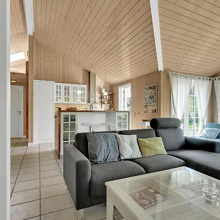 Holiday home Beautiful In Rudkobing With Wifi Spodsbjerg